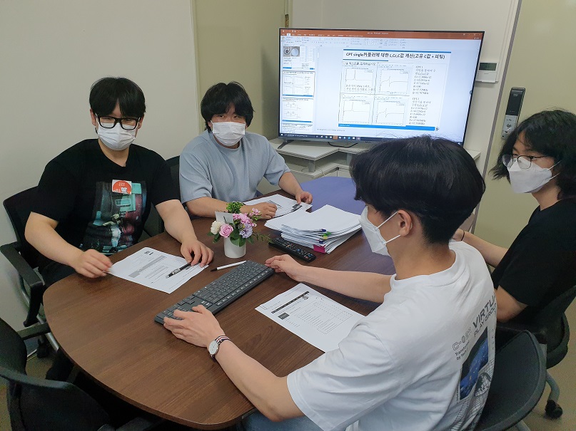 전자공학도의 방학때도 열공!